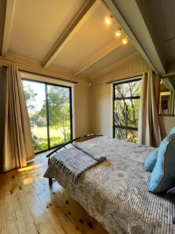 Moonriver Cottage, Prime Lagoon Views & Solar Power นิสนา ภายนอก รูปภาพ